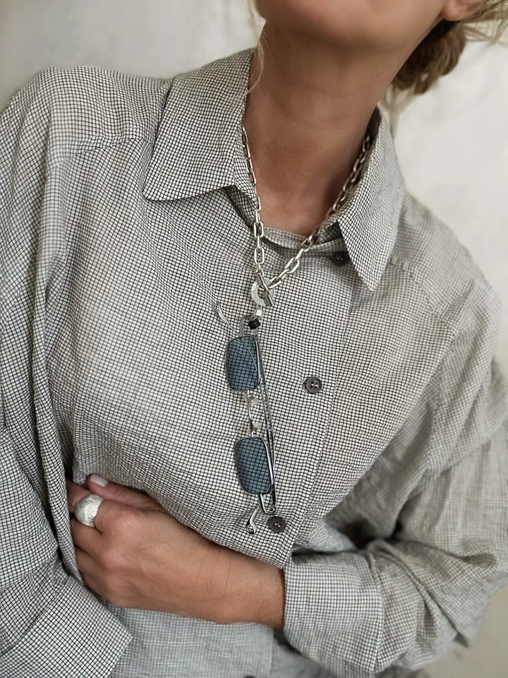 SHORT SILVER